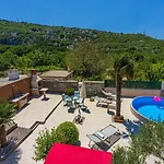 Дом отдыха Hundefreundliche Mit Privatpool, Aussendusche, Grill Und Vielen Wanderwegen In Der Umgebung *