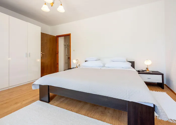 Hundefreundliche Mit Privatpool, Aussendusche, Grill Und Vielen Wanderwegen In Der Umgebung Dom wakacyjny *