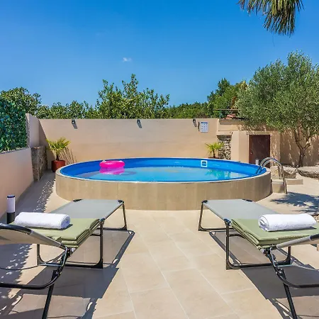 Hundefreundliche Mit Privatpool, Aussendusche, Grill Und Vielen Wanderwegen In Der Umgebung Casa de Férias *