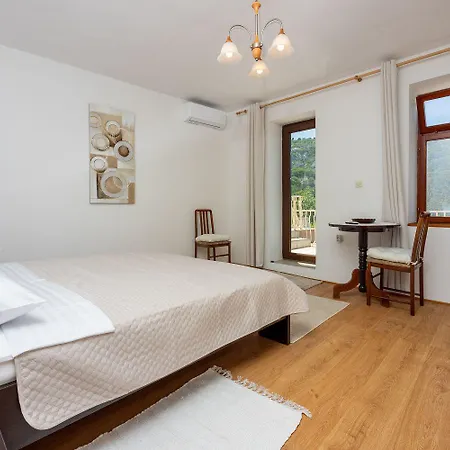 Hundefreundliche Mit Privatpool, Aussendusche, Grill Und Vielen Wanderwegen In Der Umgebung Casa de Férias *