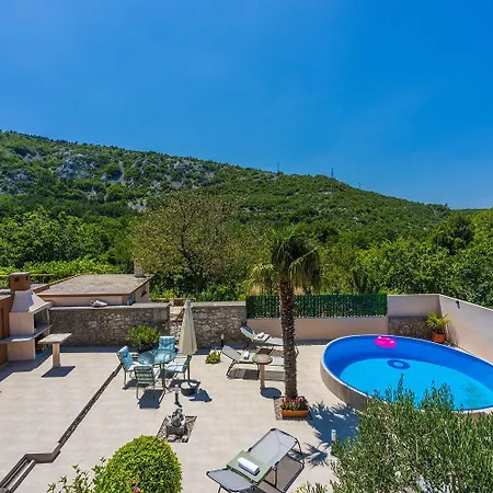 Hundefreundliche Mit Privatpool, Aussendusche, Grill Und Vielen Wanderwegen In Der Umgebung Casa de Férias *