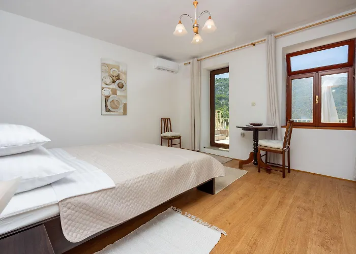 Hundefreundliche Mit Privatpool, Aussendusche, Grill Und Vielen Wanderwegen In Der Umgebung Tatil Evi *